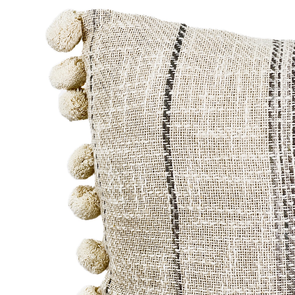 Cojín bordes pompones beige 45x45cm